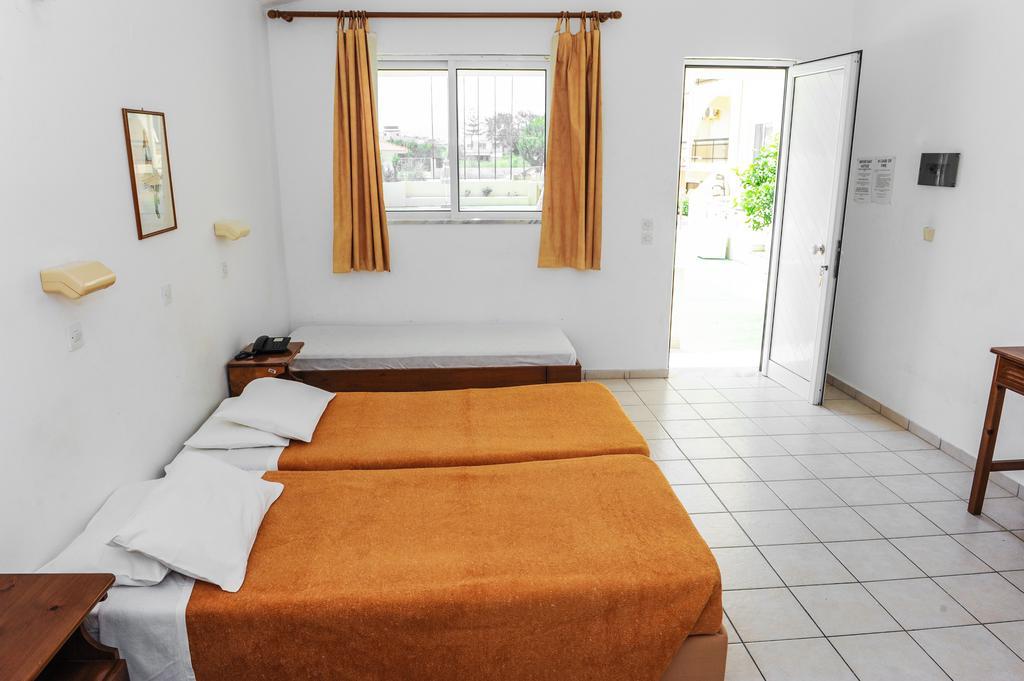 Hotel Margaret Kremastí الغرفة الصورة